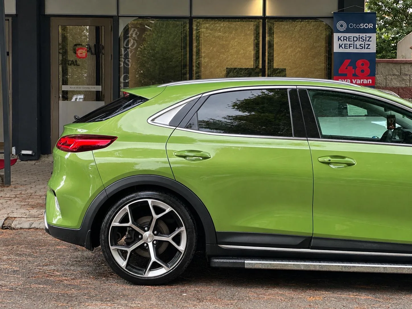 Kia XCeed 1.5 T-GDI Elegance Plus — fotoğraf 15